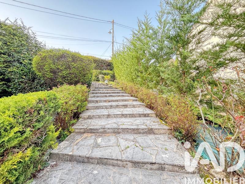 Maison de maîtres - 205 m² - 6 pièces