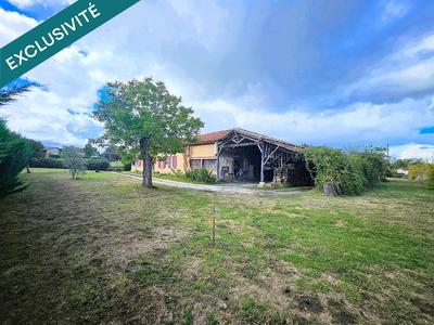 Maison - 110 m² - 6 pièces