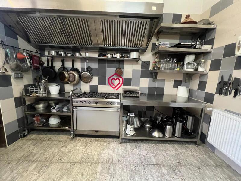 Château - 536 m² - 29 pièces