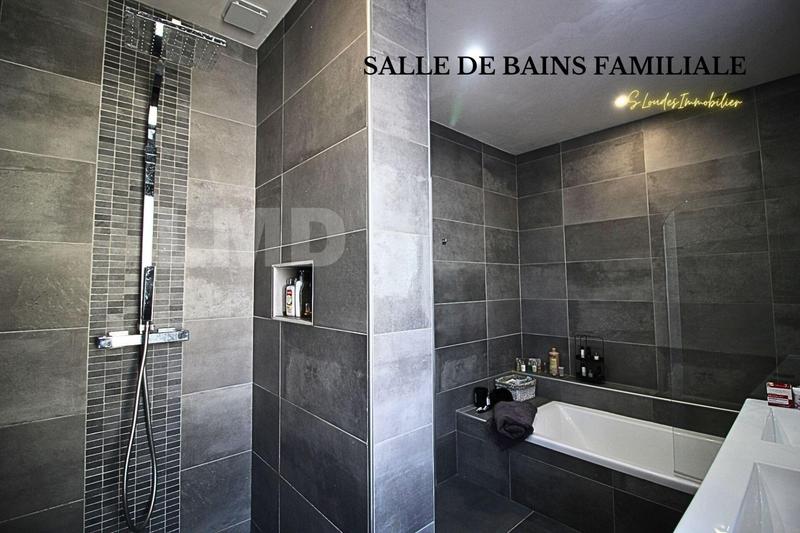 Maison traditionnelle - 127 m² - 5 pièces