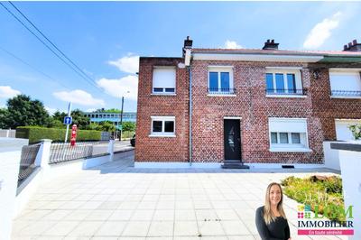 Maison - 102 m² - 4 pièces