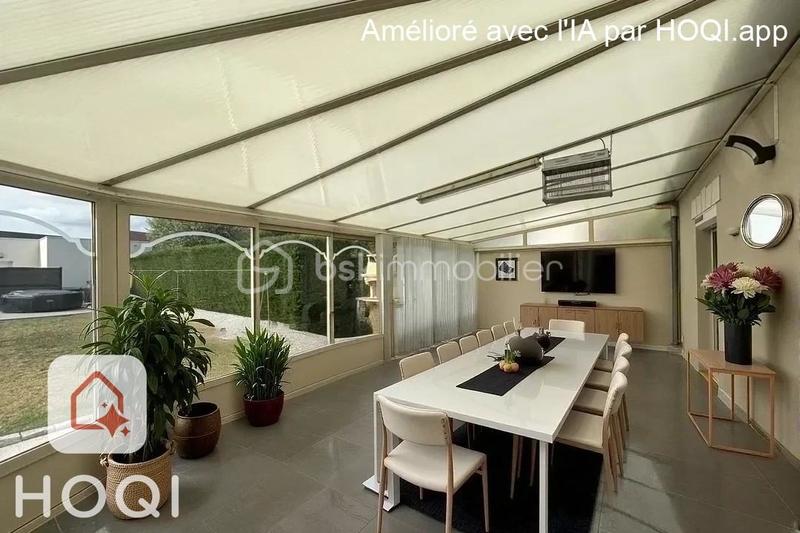 Maison traditionnelle - 170 m² - 8 pièces