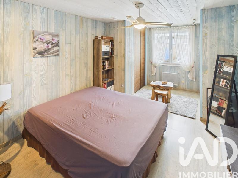 Maison - 104 m² - 5 pièces