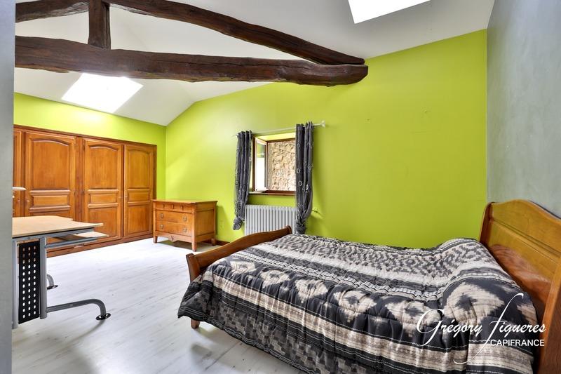 Maison - 224 m² - 7 pièces