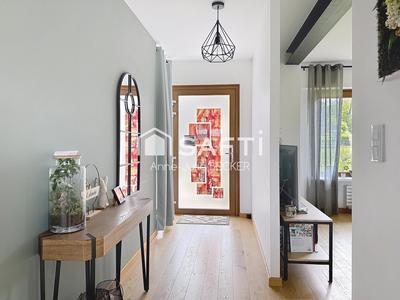 Maison - 168 m² - 6 pièces