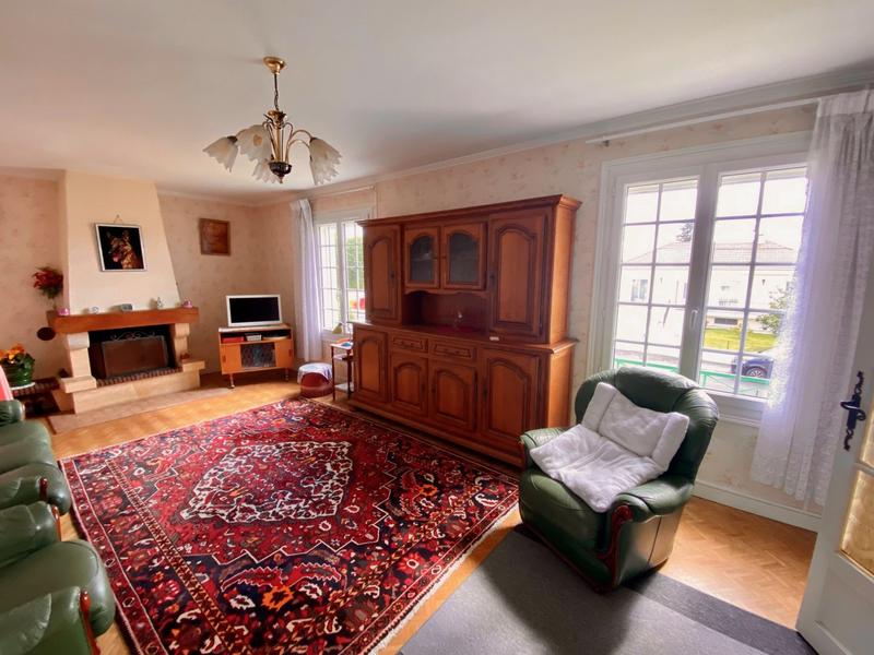 Maison traditionnelle - 123 m² - 6 pièces