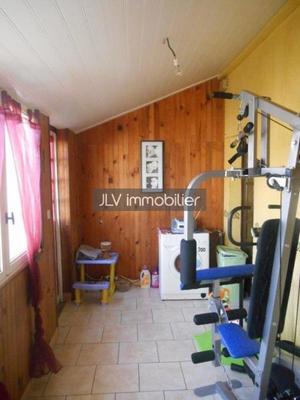 Maison - 96 m² - 6 pièces