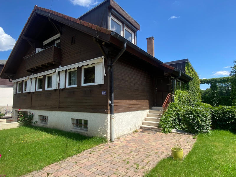 Maison - 195 m² - 6 pièces