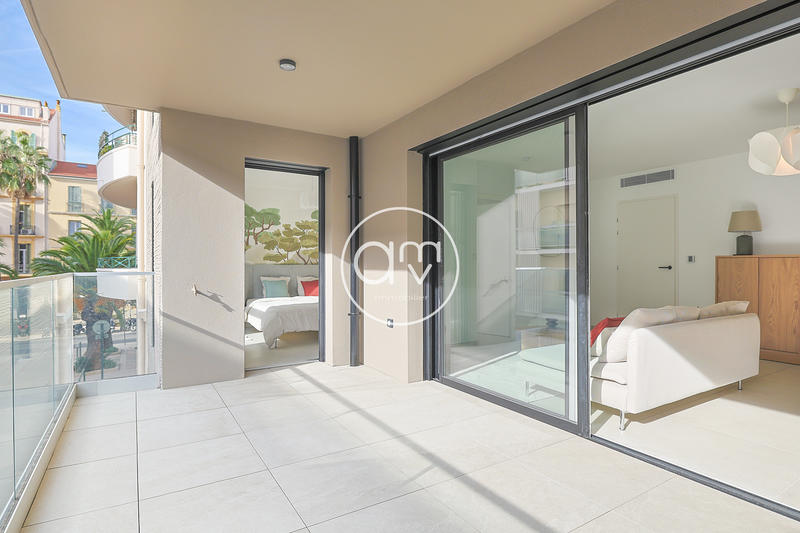 Appartement - 80 m² - 4 pièces