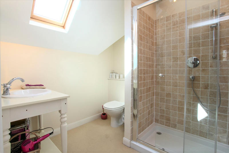 Maison - 357 m² - 16 pièces