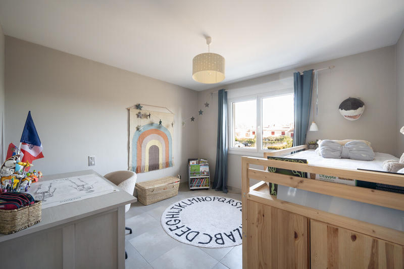 Maison - 177 m² - 8 pièces