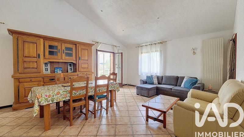 Maison - 204 m² - 6 pièces