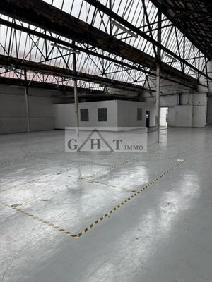 Entrepôt - 600 m²