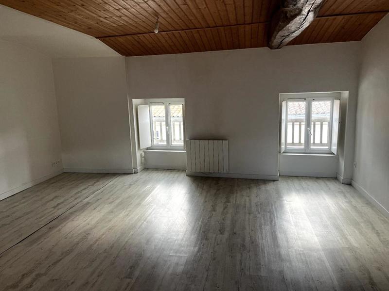 Immeuble - 182 m² - 6 pièces