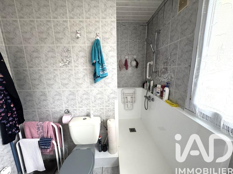 Maison - 95 m² - 4 pièces