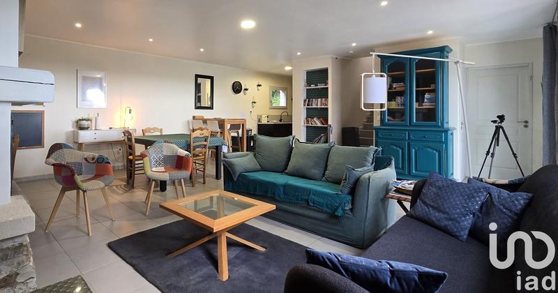 Maison - 240 m² - 8 pièces