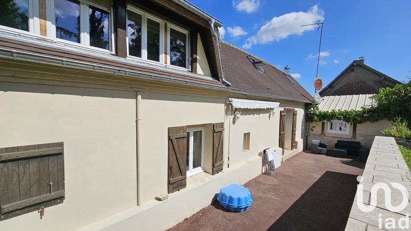 Maison - 160 m² - 8 pièces