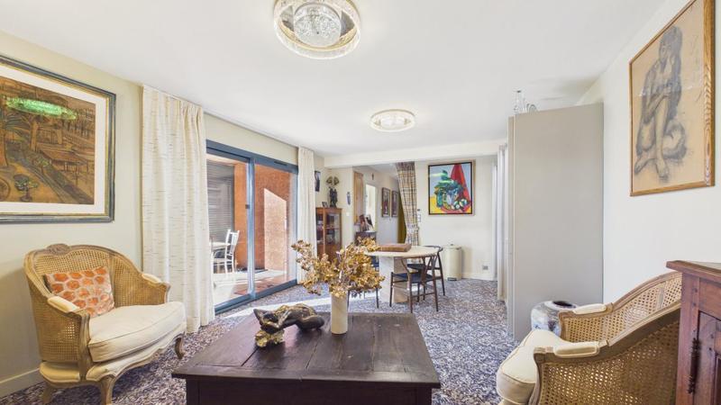 Maison d'architecte - 321 m² - 10 pièces