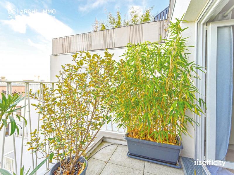 Appartement - 100 m² - 4 pièces