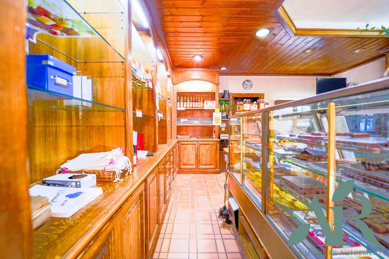 Fonds de commerce - 80 m²