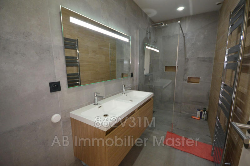 Maison - 162 m² - 6 pièces