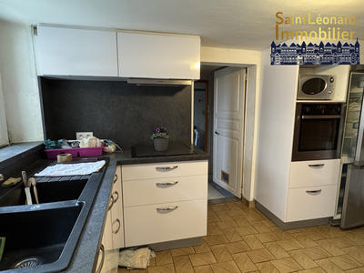 Maison traditionnelle - 158 m² - 8 pièces