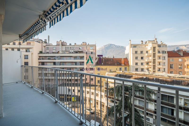 Appartement - 134 m² - 5 pièces