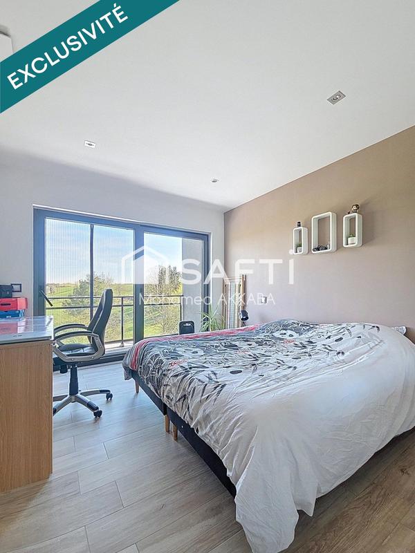 Maison - 260 m² - 9 pièces