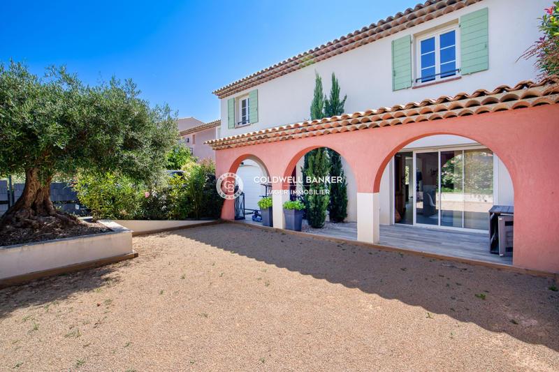 Villa - 181 m² - 5 pièces