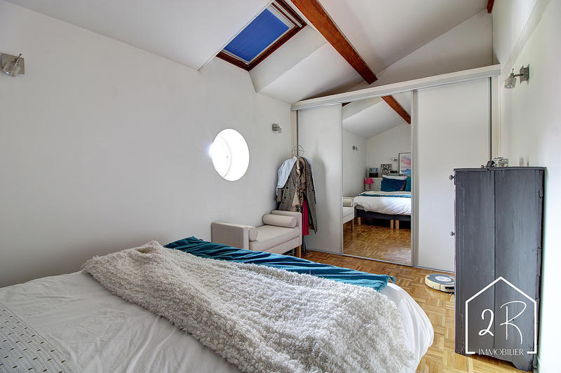 Maison - 191 m² - 7 pièces