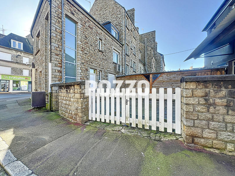 Immeuble - 245 m² - 5 pièces