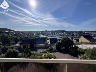 Maison - 121 m² - 4 pièces