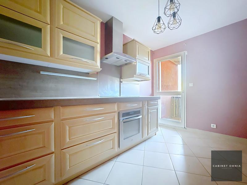 Appartement - 88 m² - 4 pièces