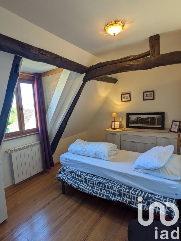 Maison - 211 m² - 11 pièces