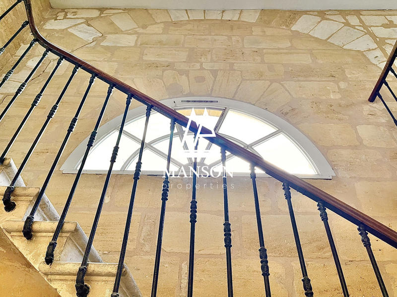 Appartement - 83 m² - 3 pièces