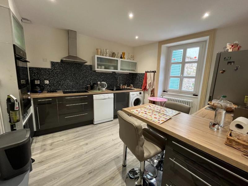 Maison - 193 m² - 10 pièces