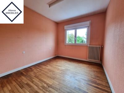 Maison ancienne - 111 m² - 7 pièces