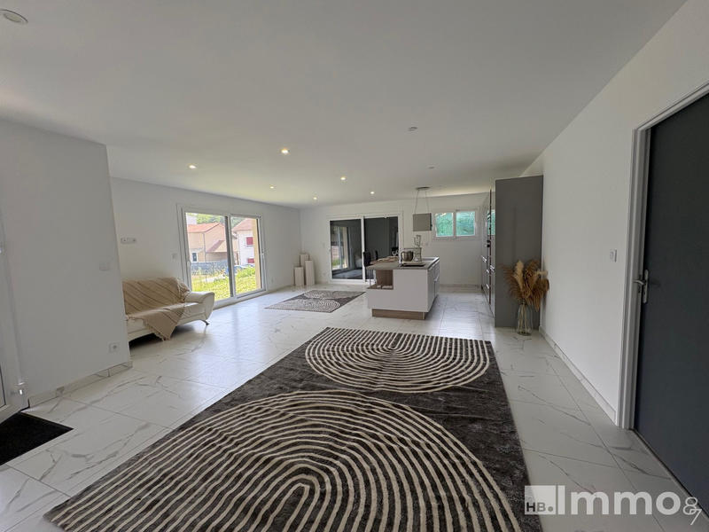 Maison contemporaine - 117 m² - 5 pièces
