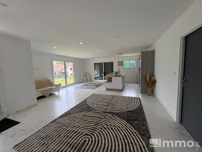Maison contemporaine - 117 m² - 5 pièces