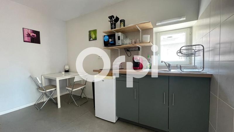 Studio - 19 m² - 1 pièce