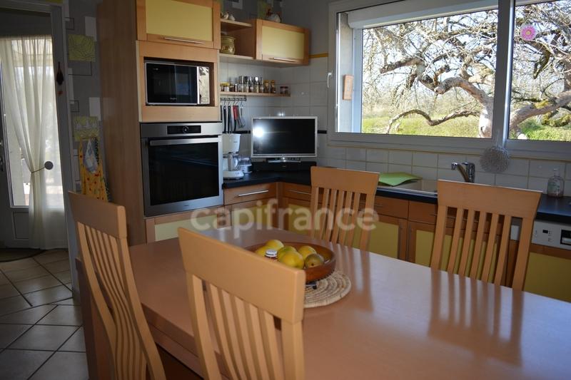 Maison - 262 m² - 8 pièces