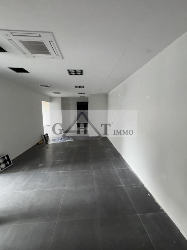Local commercial - 150 m²