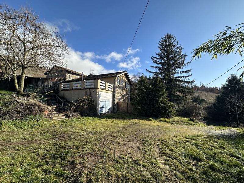 Maison - 195 m² - 12 pièces