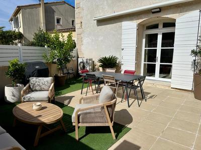 Maison - 96 m² - 3 pièces