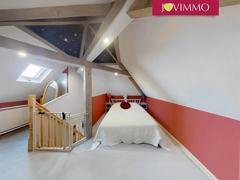 Maison - 260 m² - 9 pièces