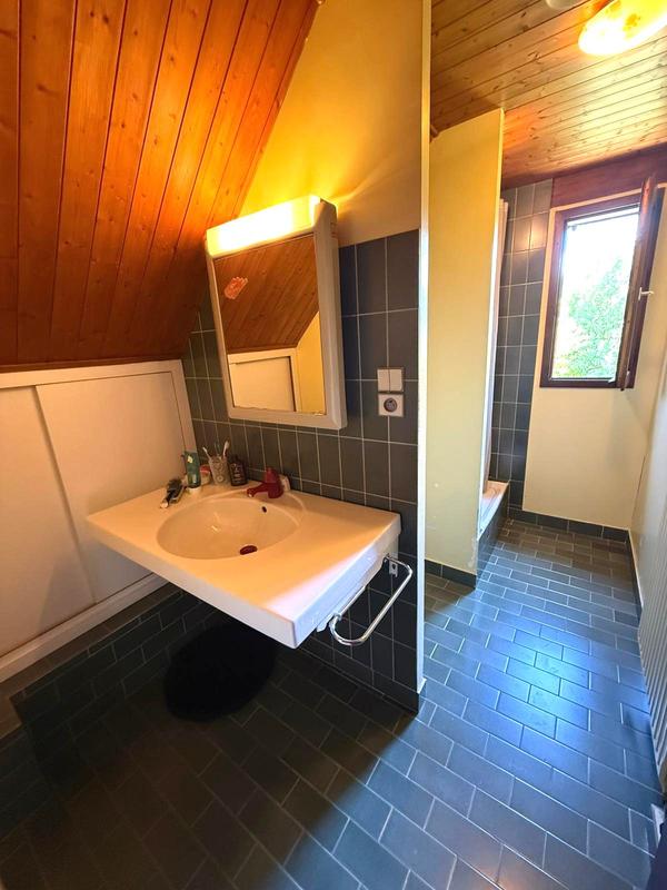 Maison - 170 m² - 7 pièces