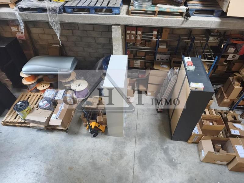Entrepôt - 500 m²