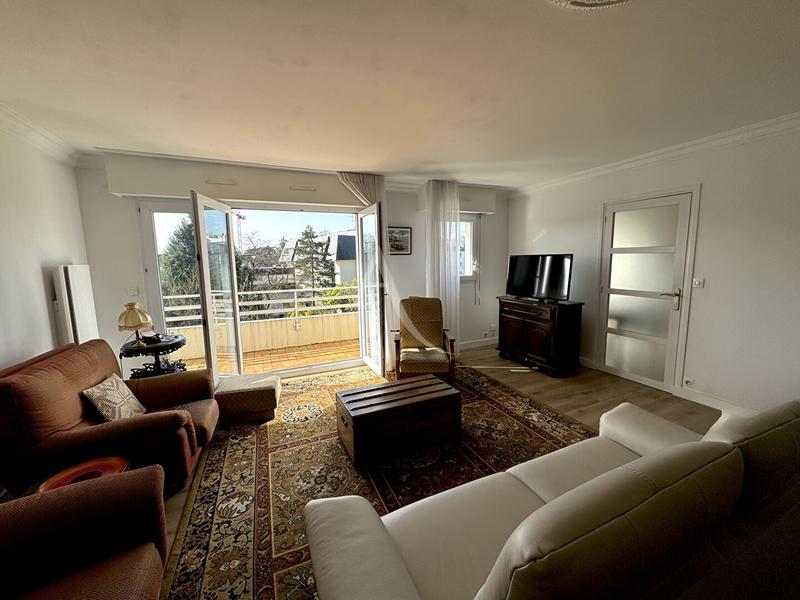 Appartement - 125 m² - 5 pièces