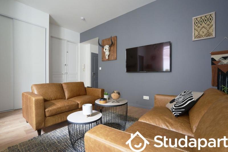 Chambre - 10 m² - 1 pièce