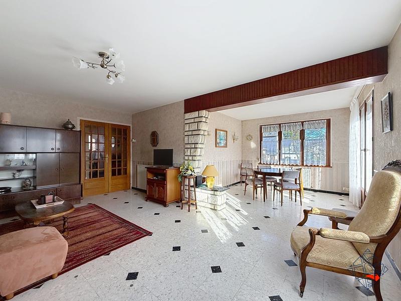 Maison - 115 m² - 5 pièces